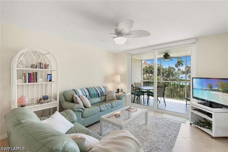 2 bedroom Condominium at 861 S Collier Blvd S404, Essex Of Marco Island, Marco Island — photo 5