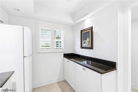3150 Binnacle Dr 107, Naples FL - photo 10 of 37