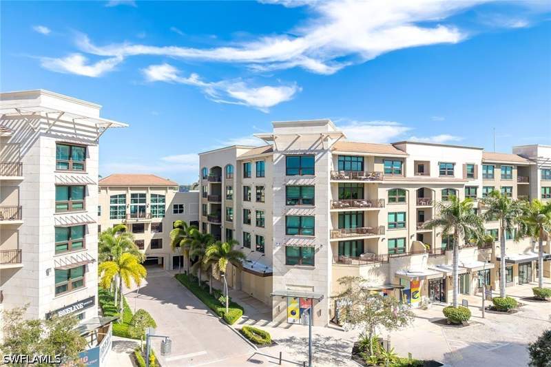 1 bedroom Condominium at 9123 Strada Pl 7207, The Strada, Naples — photo 5