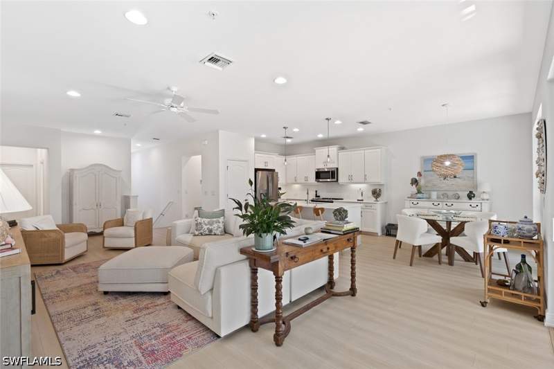 3 bedroom Condominium at 6973 Avalon Cir 1406, Avalon, Naples — photo 4