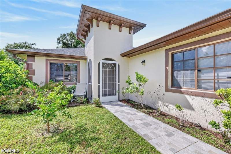 3 bedroom SingleFamilyResidence at 8478 Butternut Rd, San Carlos Park, Fort Myers — photo 2