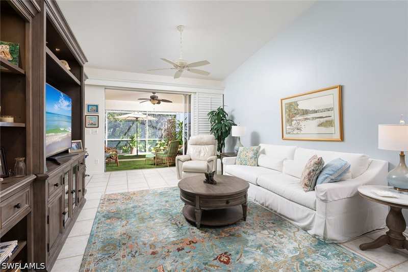 3 bedroom Attached at 8069 San Vista Cir, Monterey, Naples — photo 1