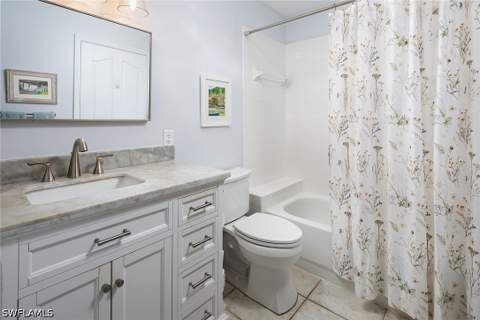 8069 San Vista Cir, Naples FL - photo 14 of 34