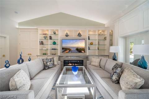 805 Lake Vista Ct, Naples FL - photo 15 of 47