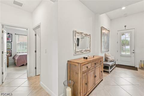 13814 Pine Lodge Ln, Fort Myers FL - photo 7 of 44