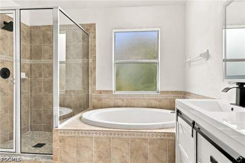 928 SE 5th Ct, Cape Coral FL - photo 11 of 22