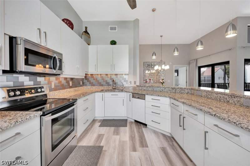 2 bedroom Condominium at 583 Beachwalk Cir Q-203, Beachwalk Gardens, Naples — photo 5