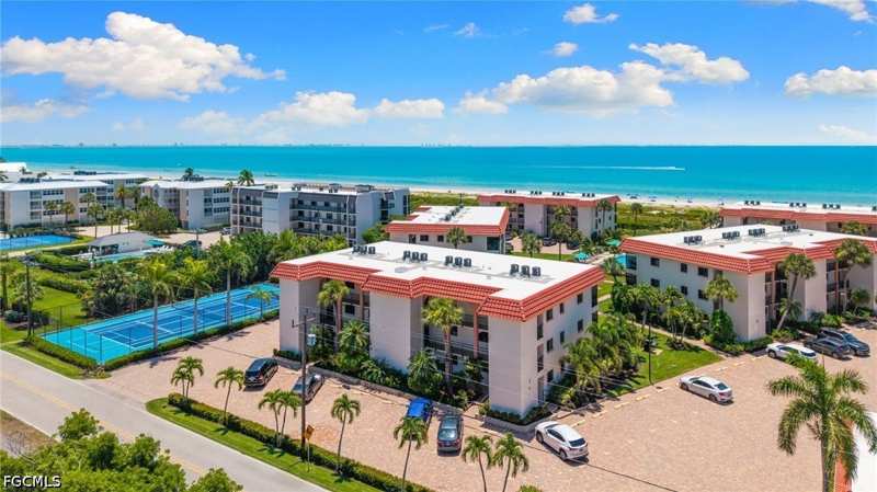 1 bedroom Condominium at 671 E Gulf Dr 4B3, Sandalfoot Condominium, Sanibel — photo 1
