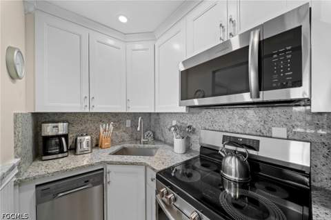 671 E Gulf Dr 4B3, Sanibel FL - photo 11 of 31