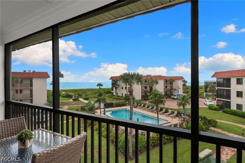 1 bedroom Condominium at 671 E Gulf Dr 4B3, Sandalfoot Condominium, Sanibel — photo 4