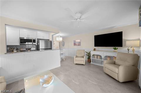 671 E Gulf Dr 4B3, Sanibel FL - photo 8 of 31