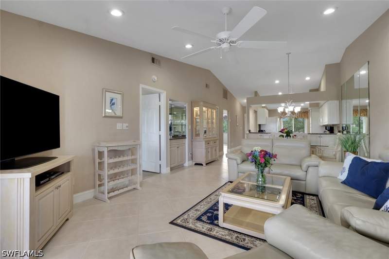 2 bedroom Condominium at 400 Fox Haven Dr 4310, Fox Haven, Naples — photo 3