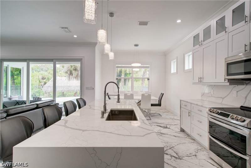 3 bedroom SingleFamilyResidence at 15361 River Cove Ct, Waterway Cove, North Fort Myers — photo 4