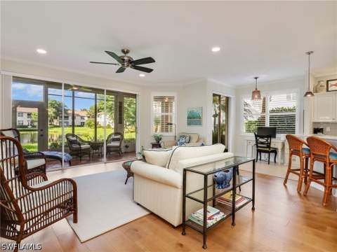 882 Carrick Bend Cir 102, Naples FL - photo 16 of 37