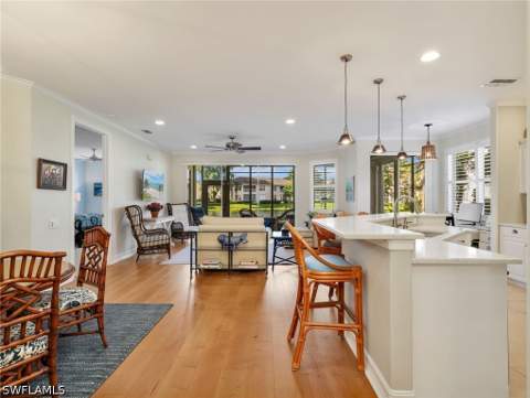 882 Carrick Bend Cir 102, Naples FL - photo 9 of 37