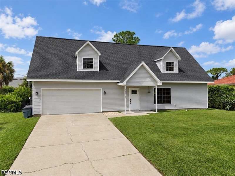 3 bedroom SingleFamilyResidence at 18422 Huckleberry Rd, San Carlos Park, Fort Myers — photo 1