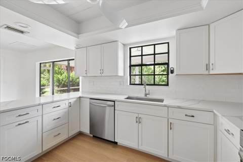 18422 Huckleberry Rd, Fort Myers FL - photo 12 of 45
