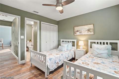 323 Washington Ct, Fort Myers Beach FL - photo 17 of 37