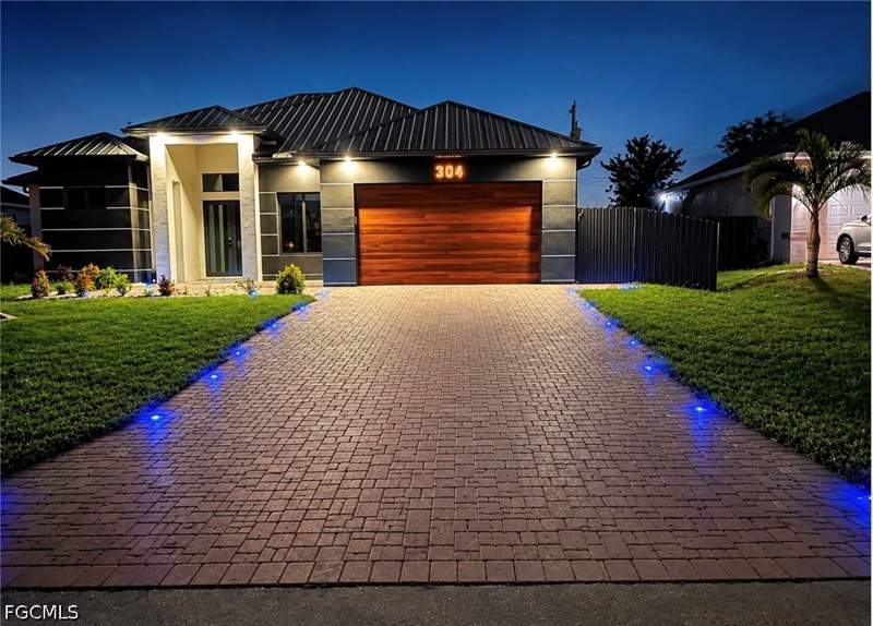 4 bedroom SingleFamilyResidence at 304 NW 1st Ter, Cape Coral, Cape Coral — photo 2