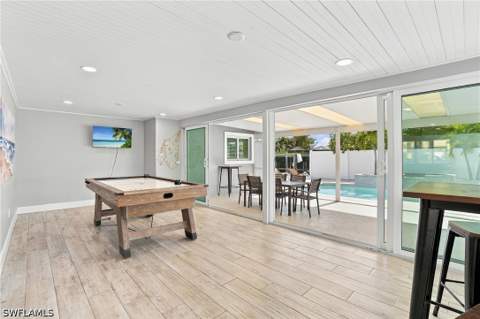 310 Madison Ct, Fort Myers Beach FL - photo 14 of 36