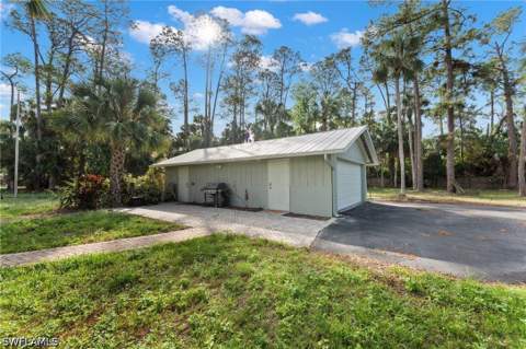 840 Jung Blvd W, Naples FL - photo 17 of 39