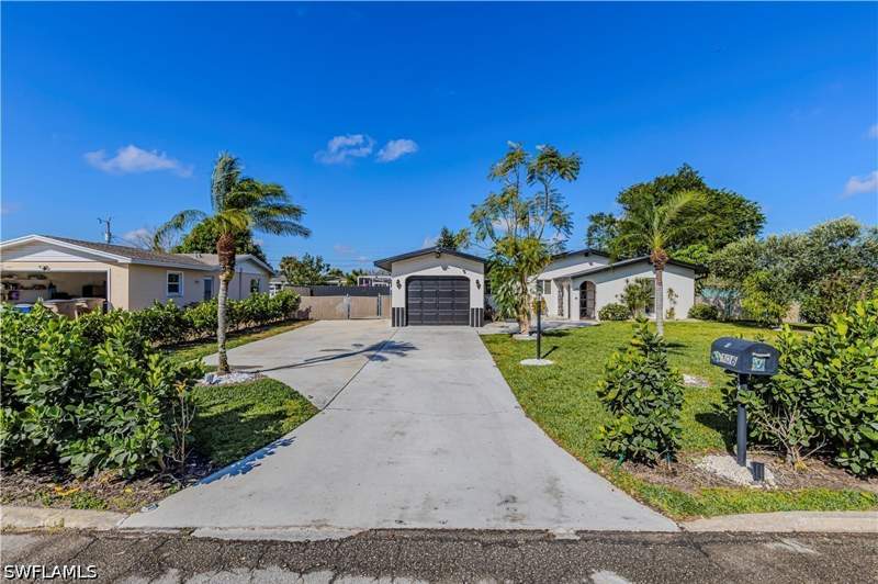 2 bedroom SingleFamilyResidence at 106 Starview Ave, Lehigh Acres, Lehigh Acres — photo 4