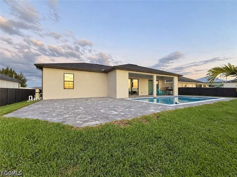 3 bedroom SingleFamilyResidence at 1420 Old Burnt Store Rd N, Cape Coral, Cape Coral — photo 4