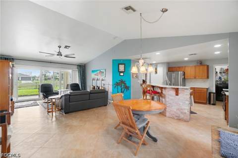 2837 NW 27th Pl, Cape Coral FL - photo 9 of 26