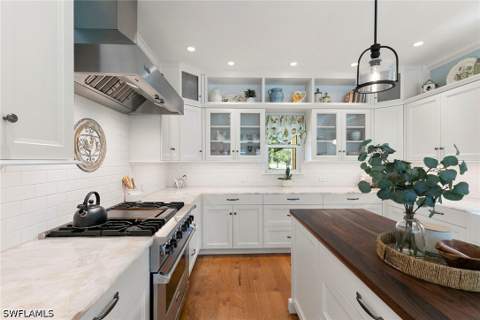 6460 Hidden Oaks Ln, Naples FL - photo 6 of 50