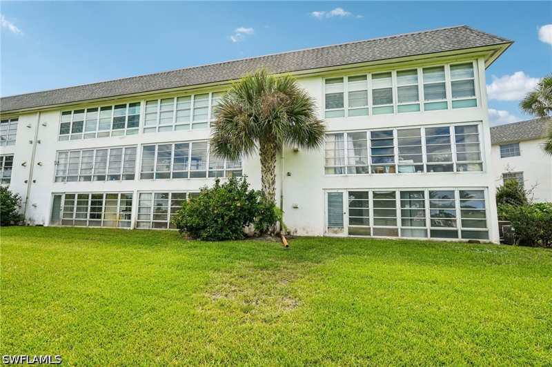 3 bedroom Condominium at 315 Saint Andrews Blvd D5, Vista Palms, Naples — photo 1
