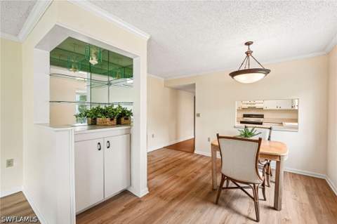 315 Saint Andrews Blvd D5, Naples FL - photo 8 of 38