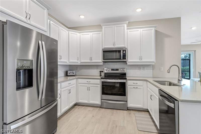 2 bedroom Attached at 1148 Enbrook Loop, Enbrook, Naples — photo 4