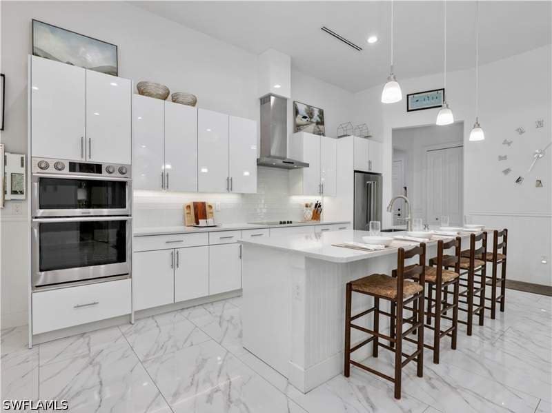 5 bedroom SingleFamilyResidence at 855 1st St NW, Golden Gate Estates, Naples — photo 4