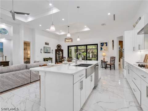 855 1st St NW, Naples FL - photo 6 of 50