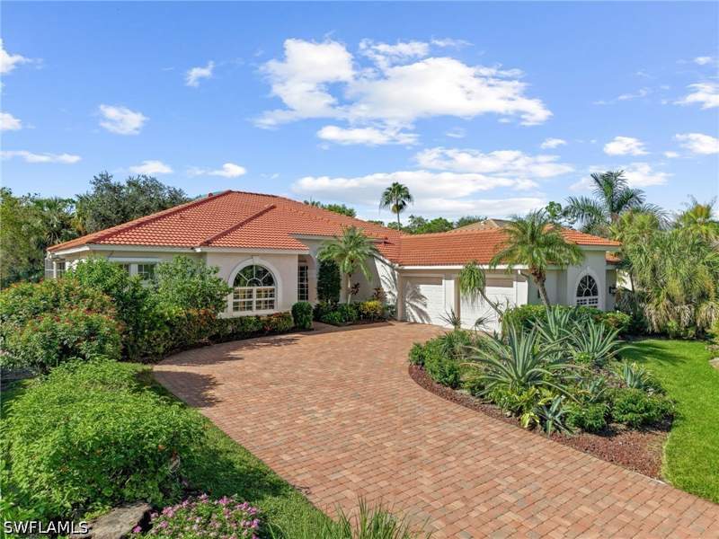 3 bedroom SingleFamilyResidence at 25870 Creekbend Dr, Cedar Creek, Bonita Springs — photo 4