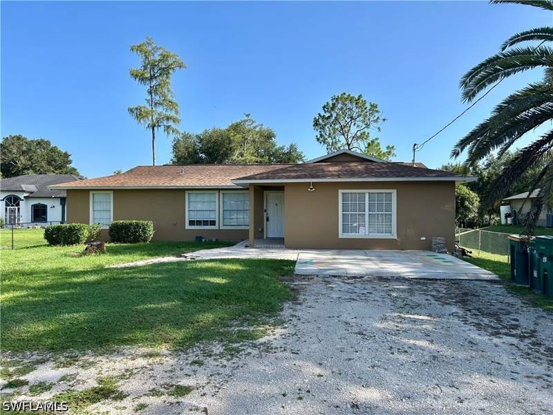 3 bedroom SingleFamilyResidence at 2430 Golden Gate Blvd E, Golden Gate Estates, Naples — photo 2
