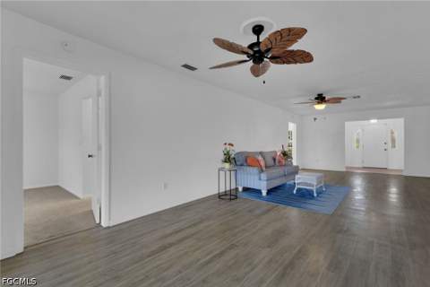 1381 N Brandywine Cir, Fort Myers FL - photo 9 of 41