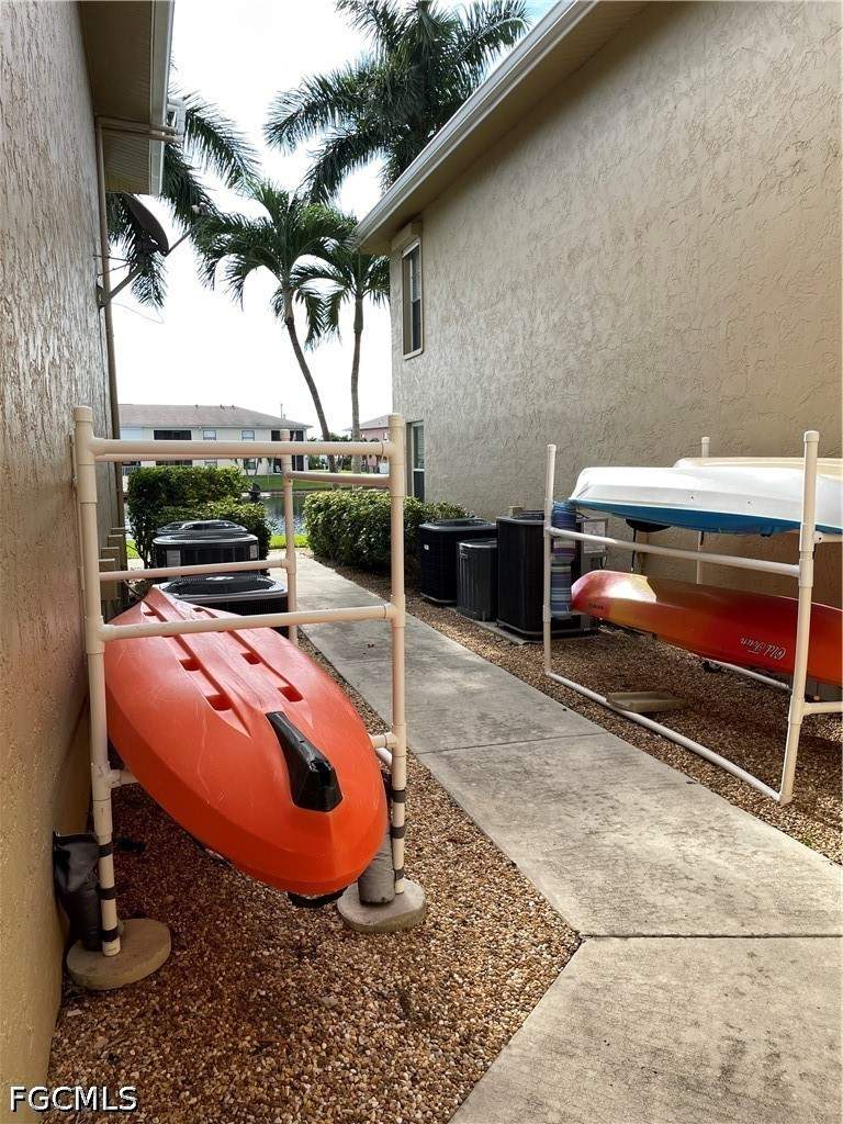 2 bedroom Condominium at 4417 Country Club Blvd B7, Manatee Bay Condo, Cape Coral — photo 4