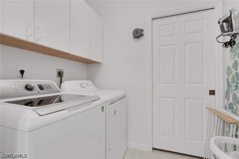 680 Wiggins Lake Dr 202, Naples FL - photo 11 of 28