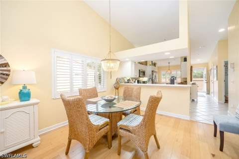 6650 Beach Resort Dr 16, Naples FL - photo 7 of 28