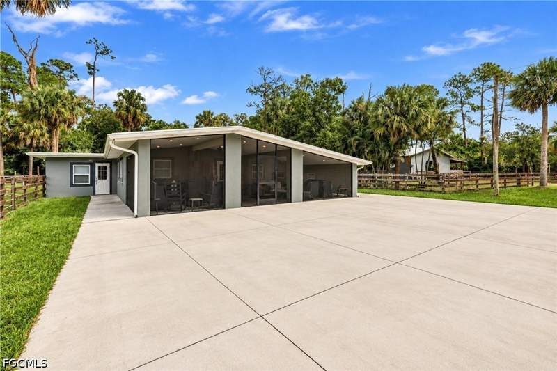 3 bedroom SingleFamilyResidence at 17671 Palm Creek Dr, North Fort Myers, North Fort Myers — photo 5