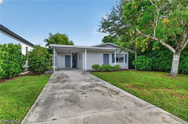 3 bedroom SingleFamilyResidence at 3177 Woodside Ave, Hallendale, Naples — photo 1
