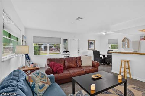 3177 Woodside Ave, Naples FL - photo 11 of 49