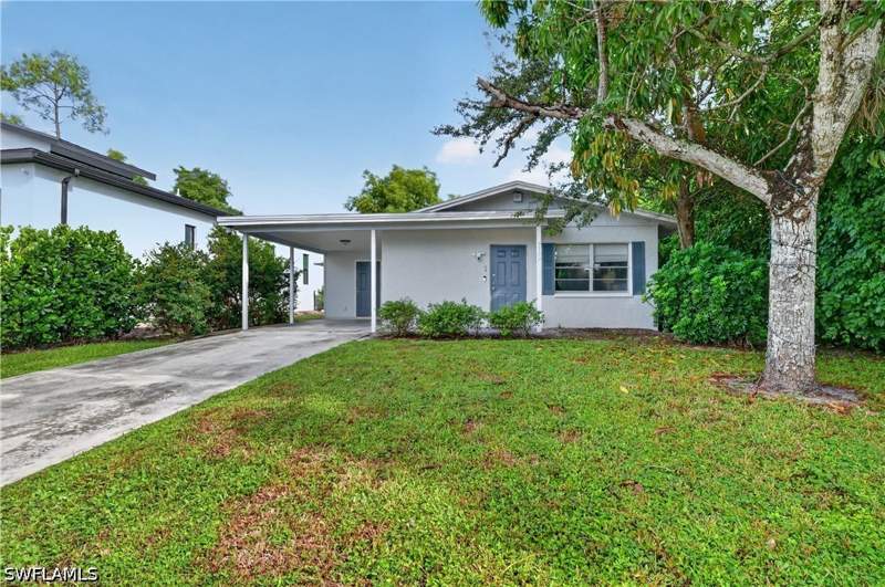 3 bedroom SingleFamilyResidence at 3177 Woodside Ave, Hallendale, Naples — photo 3