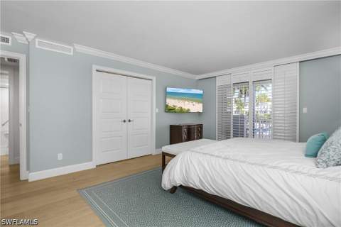 1717 Gulf Shore Blvd N 101, Naples FL - photo 20 of 47