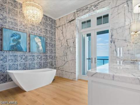 7409 Bay Colony Dr, Naples FL - photo 22 of 44