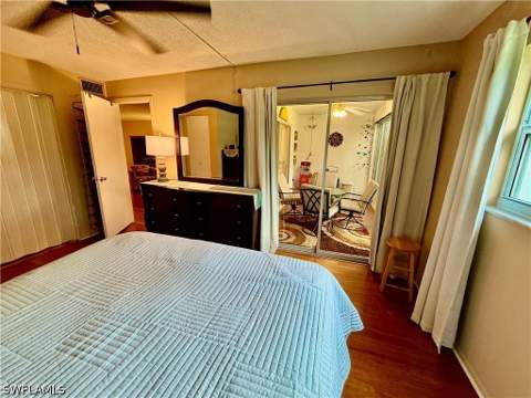 200 Valley Stream Dr 4B, Naples FL - photo 12 of 21