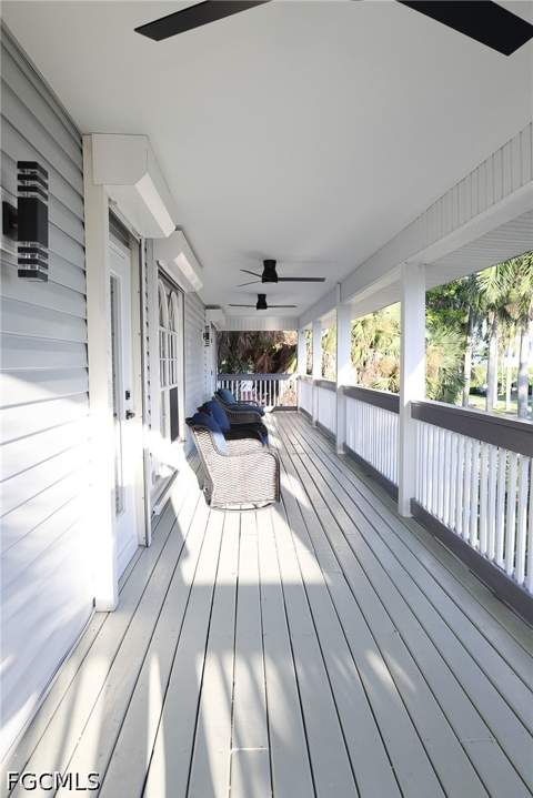 647 Coral Dr, Cape Coral FL - photo 11 of 74