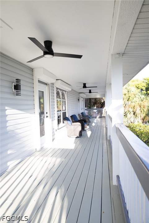 647 Coral Dr, Cape Coral FL - photo 12 of 74