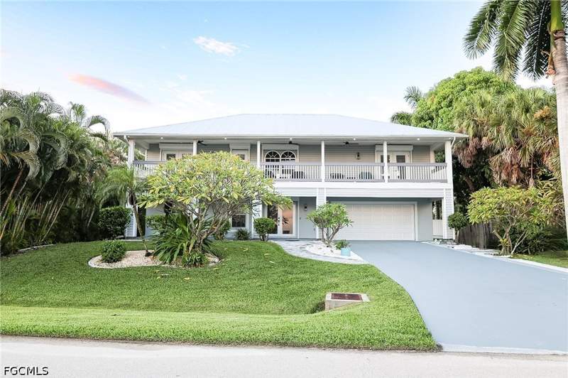 3 bedroom SingleFamilyResidence at 647 Coral Dr, Cape Coral, Cape Coral — photo 3